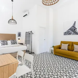 Holidays2malaga Picasuss Loft New Built Close Huelin And Promenade , Málaga España
